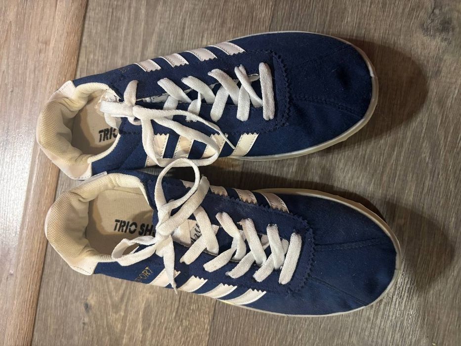 Кросівки для хлопця