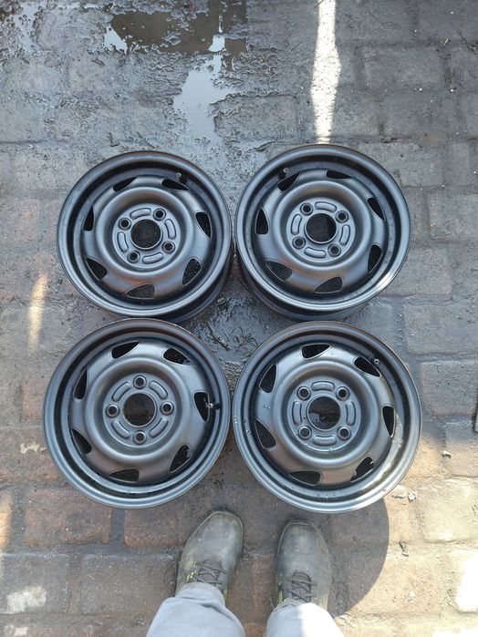 Felgi stalowe Ford 5Jx13 4x108x63,3.
