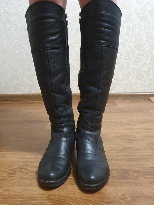 Шкіряні зимові сапожки 39 р