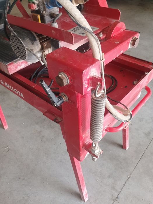 Mesa de corte bellota