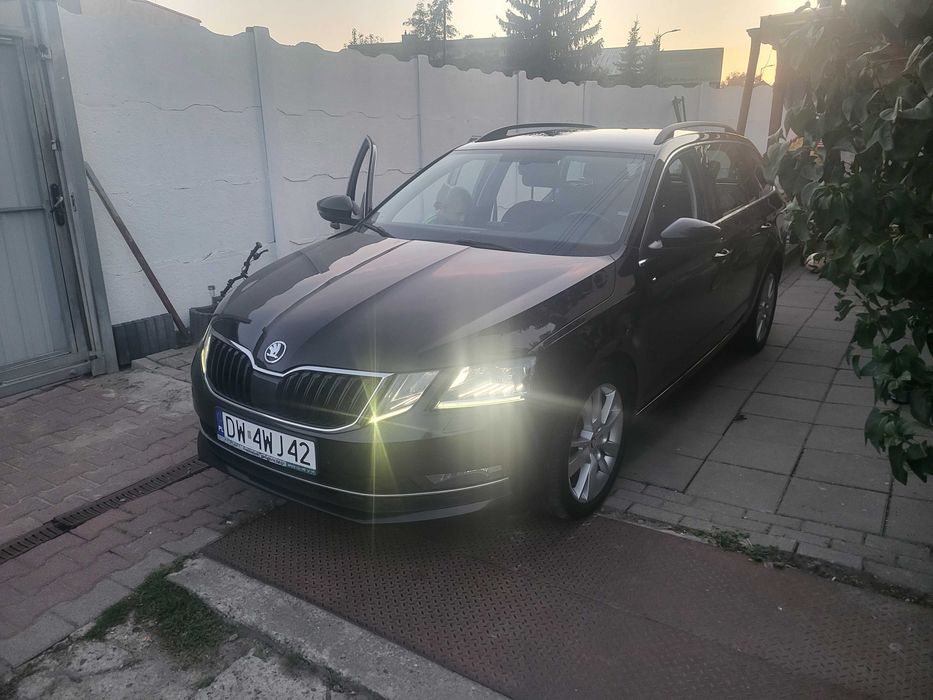 Wynajem auto osobowe oraz busy 9cio osobowe