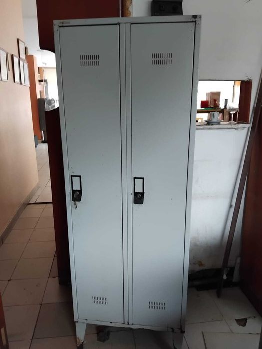 Armário metal tipo cacifo
