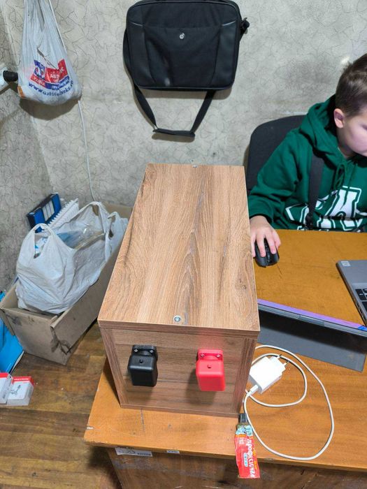 Аккумулятор 4 квт 12V LiFePO4 314Ah в корпусе, BMS с дисплеем