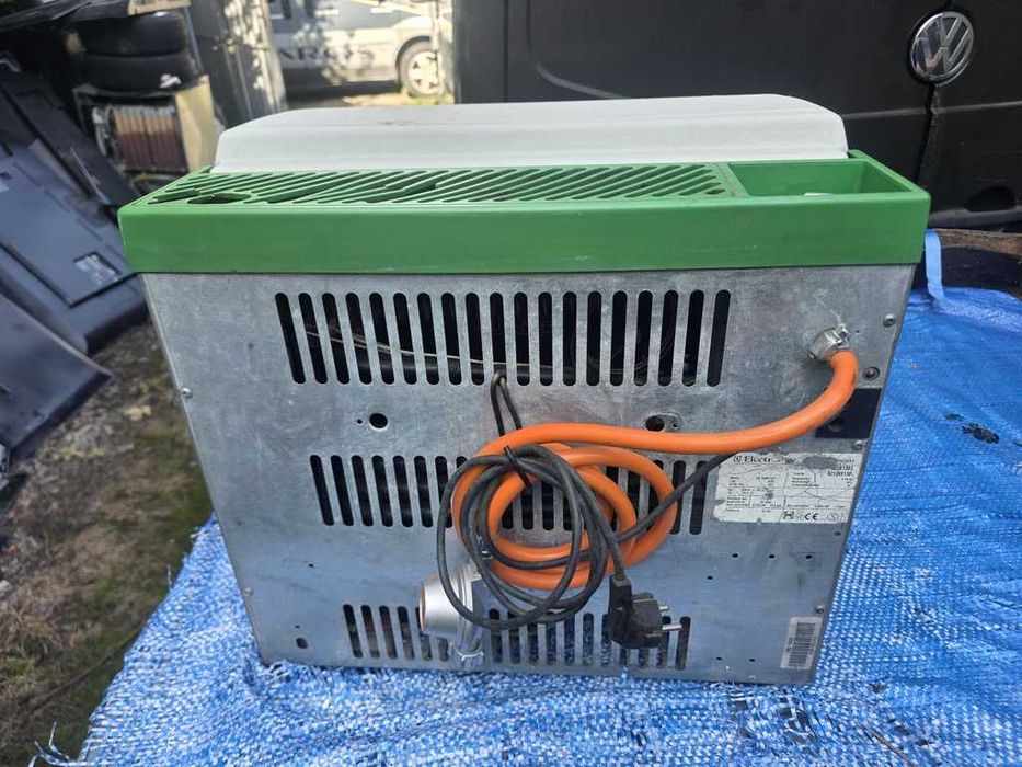Lodówka Elektrolux  24 V - 230 V - gaz