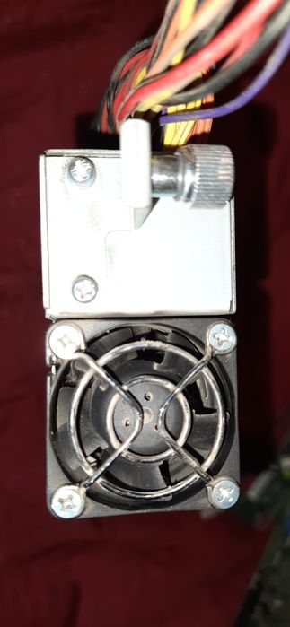 IBM 49Y4661 351W исправный блок питания