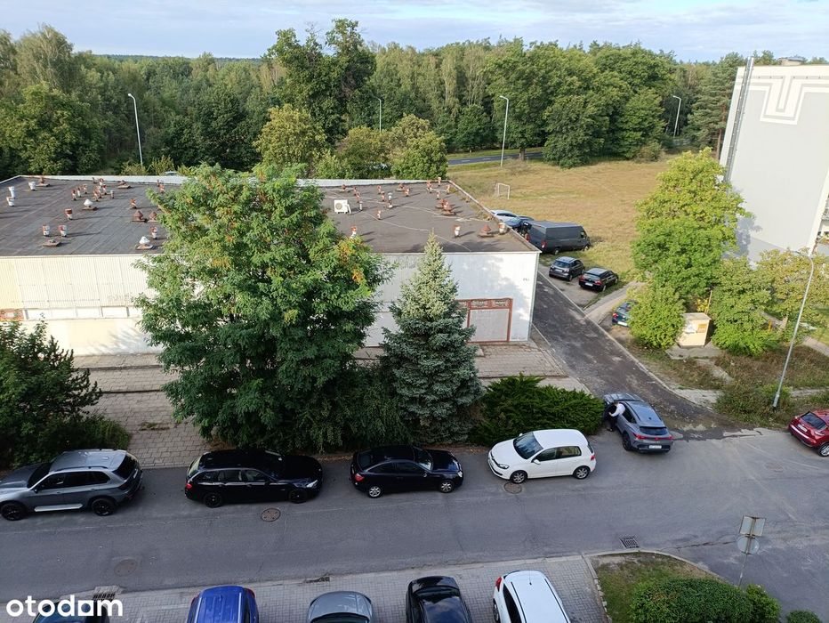 2 pokoje na 4 piętrze z pięknym widokiem na las, bez pośrednika.