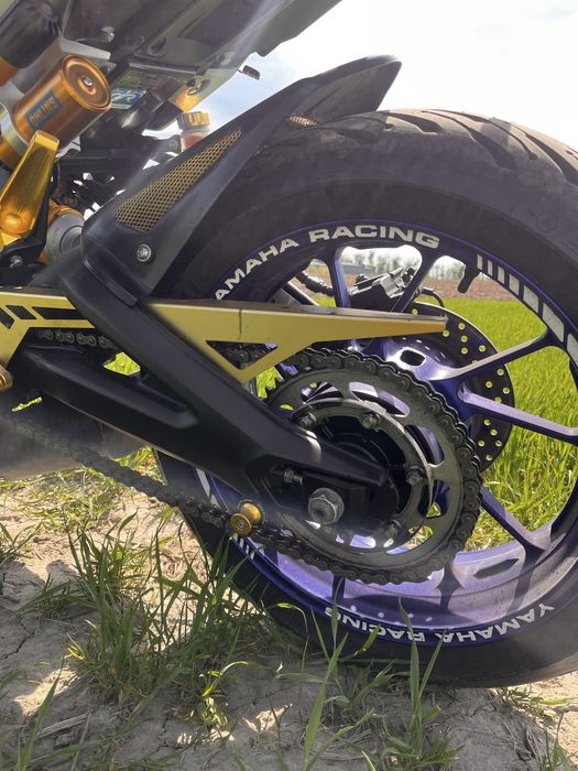 yamaha - mt09 SP