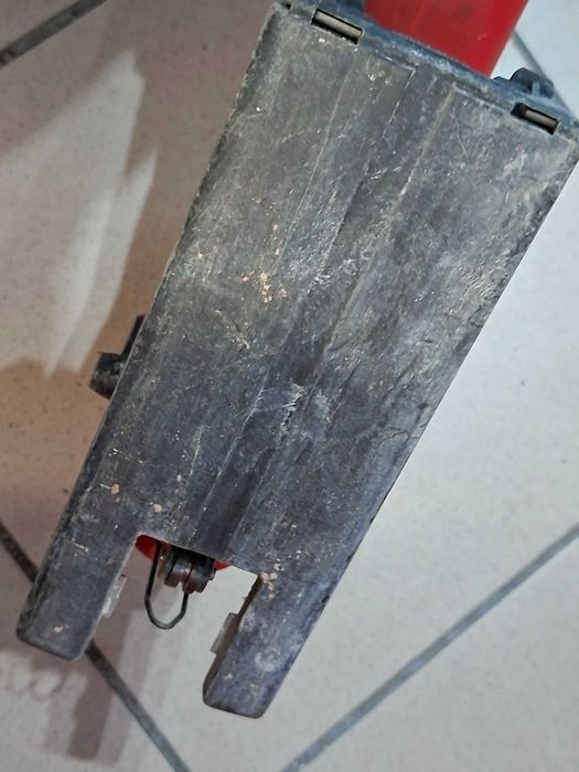 Wyrzynarka akumulatorowa Milwaukee M18 FBJS