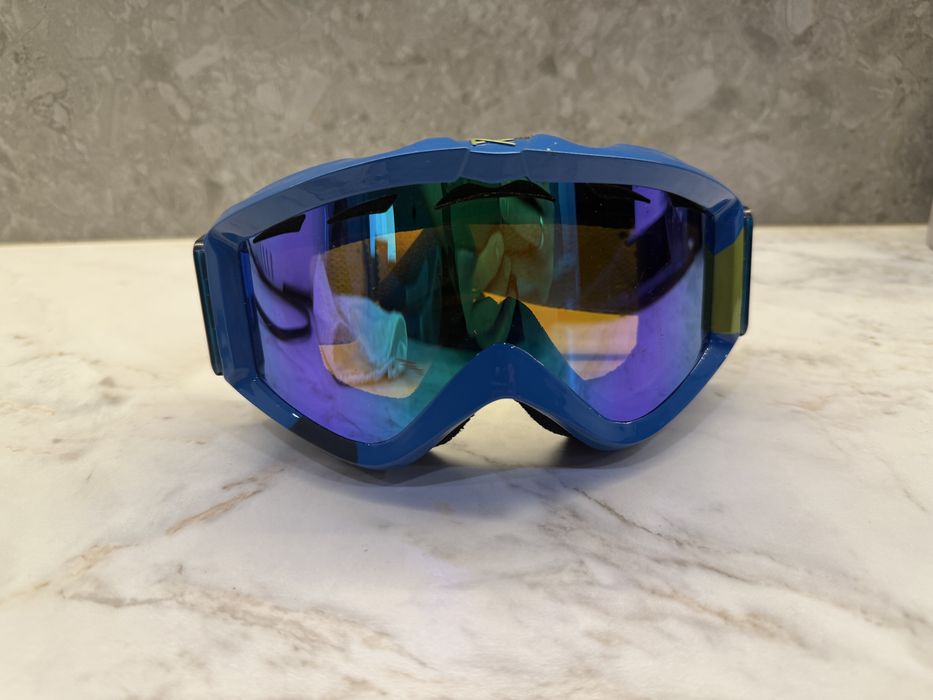 Gogle snowboardowe lub narciarskie  anon