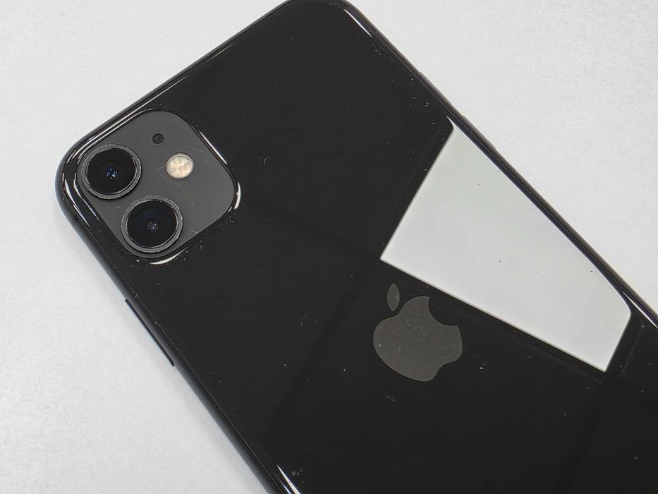 iPhone 11 64GB/ Black/ Czarny/ BAT 85%/ Grade A-/ + ładowarka/ GW 12 MSC