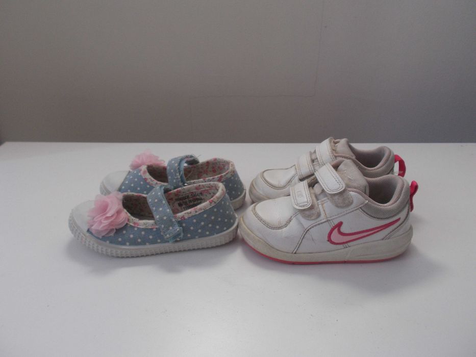Oddam za darmo adidasy dziewczęce Nike 23,5 i tenisówki
