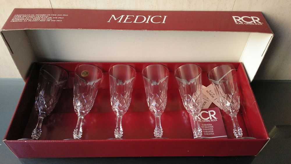 Conjunto de 6 Flutes Champanhe Royal Crystal Rock Linha Medici