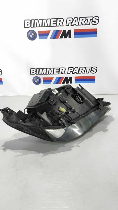 Farol BMW Serie 5 (E60/E61) Xénon Esquerdo Pré-LCI Direcional