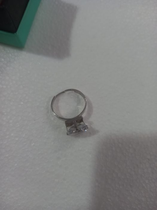 Bijuteria diversa.pulseira e  brincos