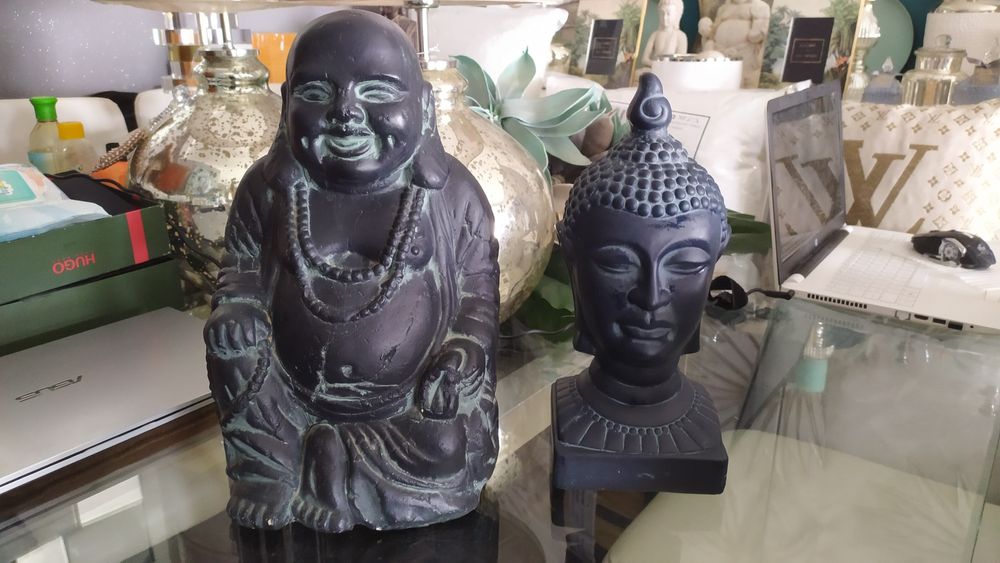 NOVO: figuras buda (últimas 2 peças)