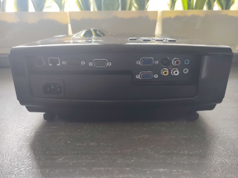 Projektor BenQ MP772ST dobry stan