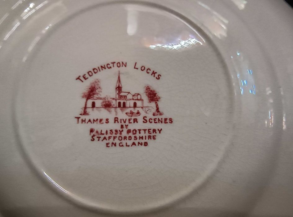 Parte Serviço Inglês  Palissy Pottery Thames River Scenes