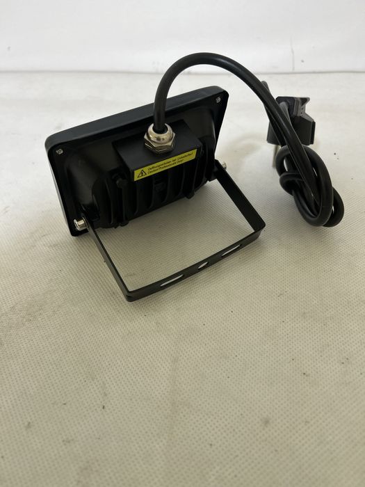 LED Floodlight 20W – Ciepła Barwa, IP65