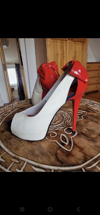 Włoskie szpilki Massimo Poli