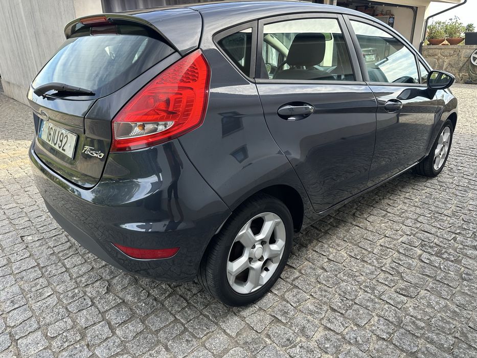 Ford fiesta 1.25 gasolina foto 4