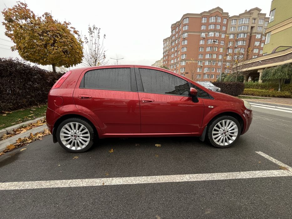 Продам авто Fiat Grande Punto