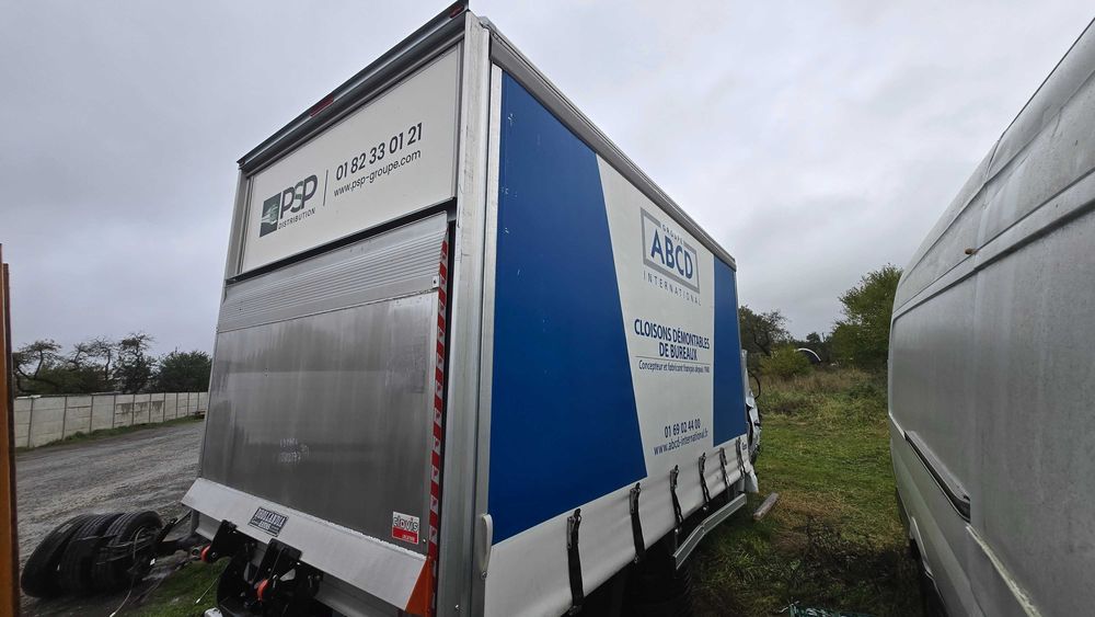 Renault master 3 master IV movano zabudowa konener firanka winda nowa