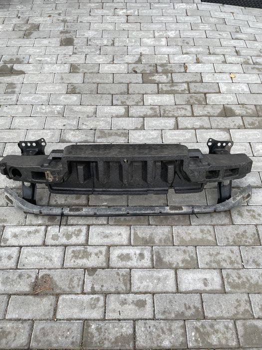 Belka zderzaka przedniego VW Caddy 10-15r