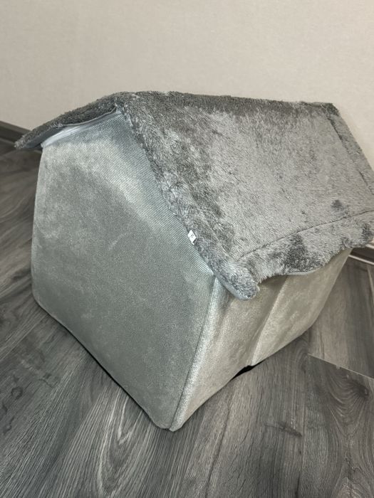 Будиночок для котика або собачки