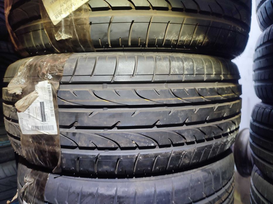 Шины новые 235/45r19 Bridgestone Dueler HP Sport