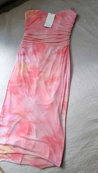 Różowa sukienka midi Zara tiulowa bez ramiączek dekolt serce M 38