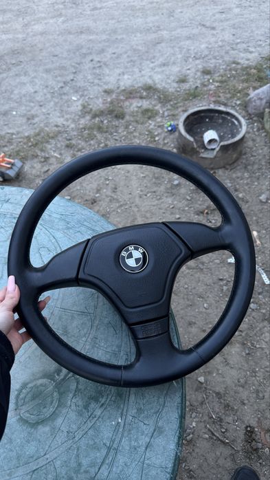 Kierownica BMW e36 + taśma