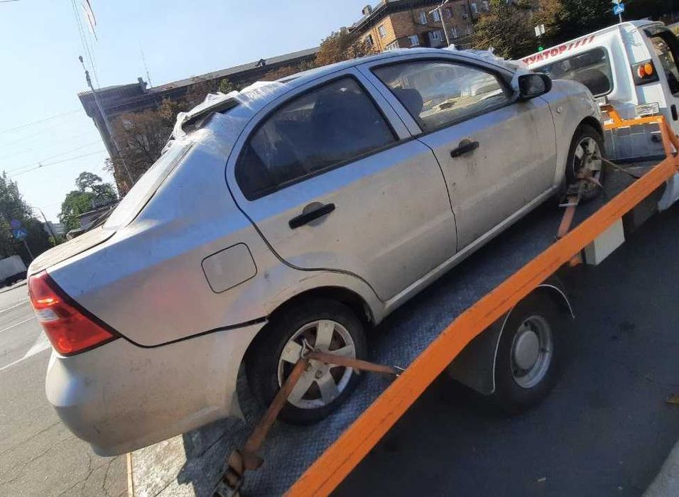 Разборка Комплект(Крыло Бампер) Chevrolet Aveo Tacuma Заз VIDA  Aveo