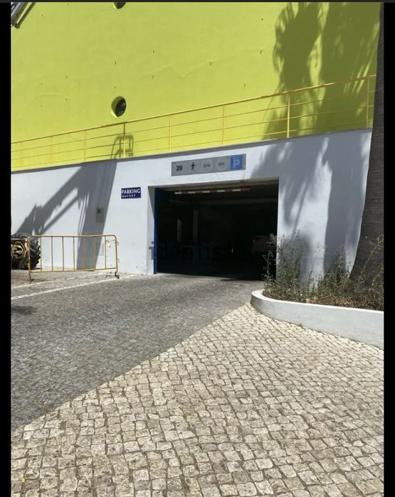 Garagem marina Albufeira