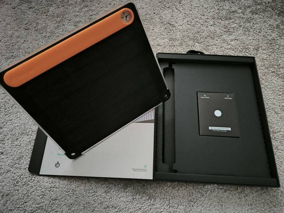 Сонячна панель BioLite SolarPanel 5+ | 3200 mAh