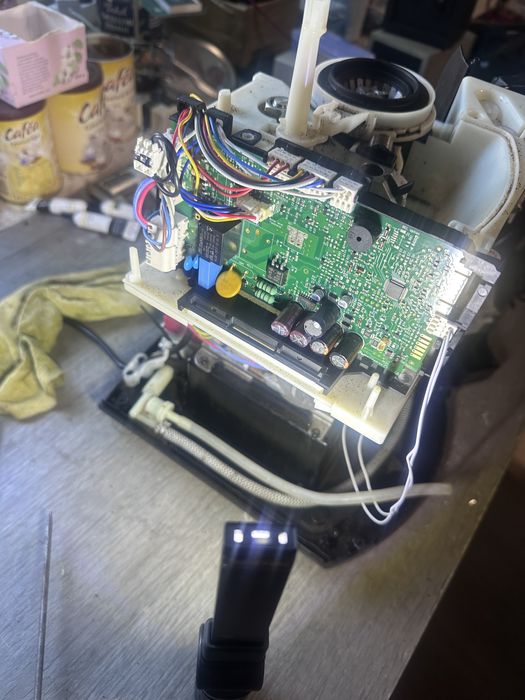 Serwis ekspresów wszystkich marek,odrestaurowanie ekspresów