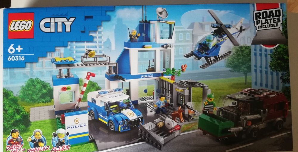 Karton po lego city 60316
