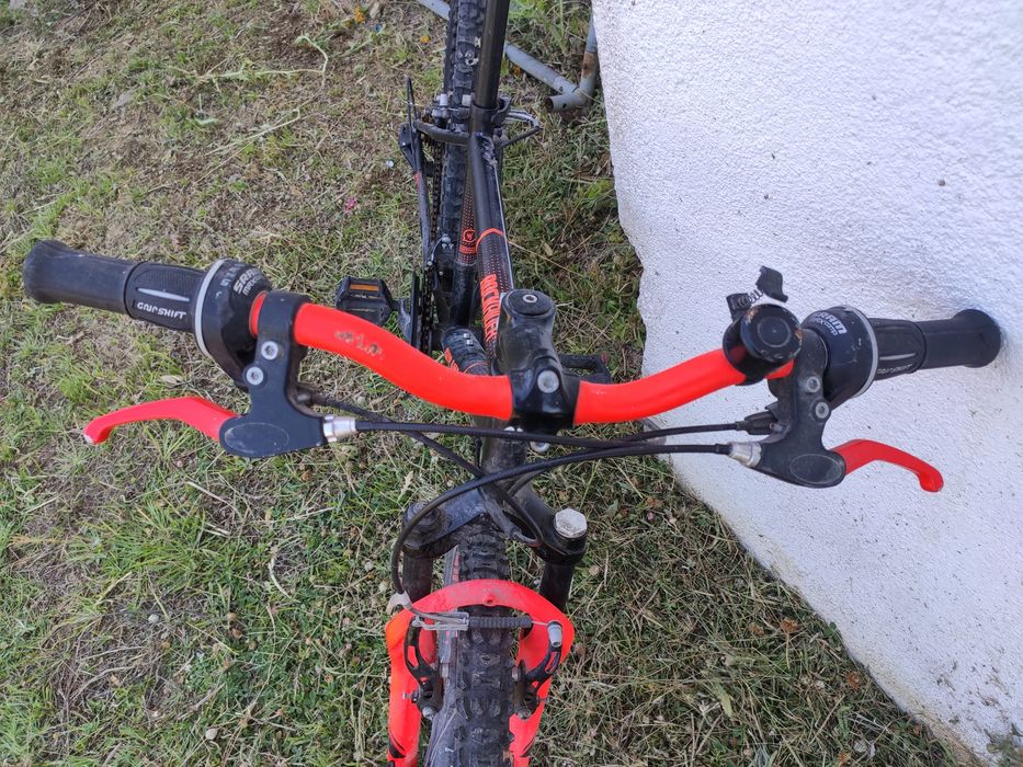 B'Twin Rockrider 500