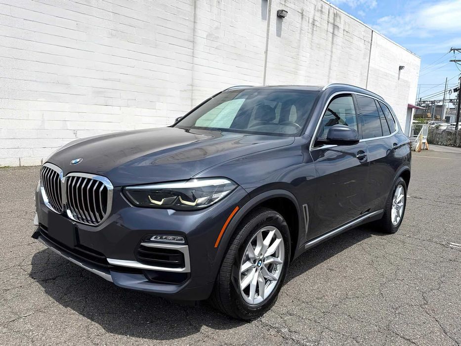 BMW X5      2020