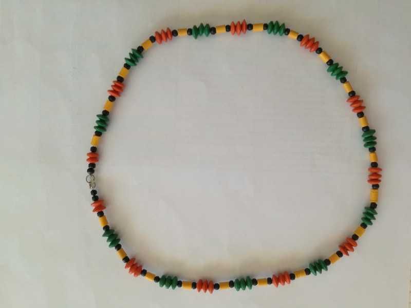 9 Colares ou Fios, a partir de