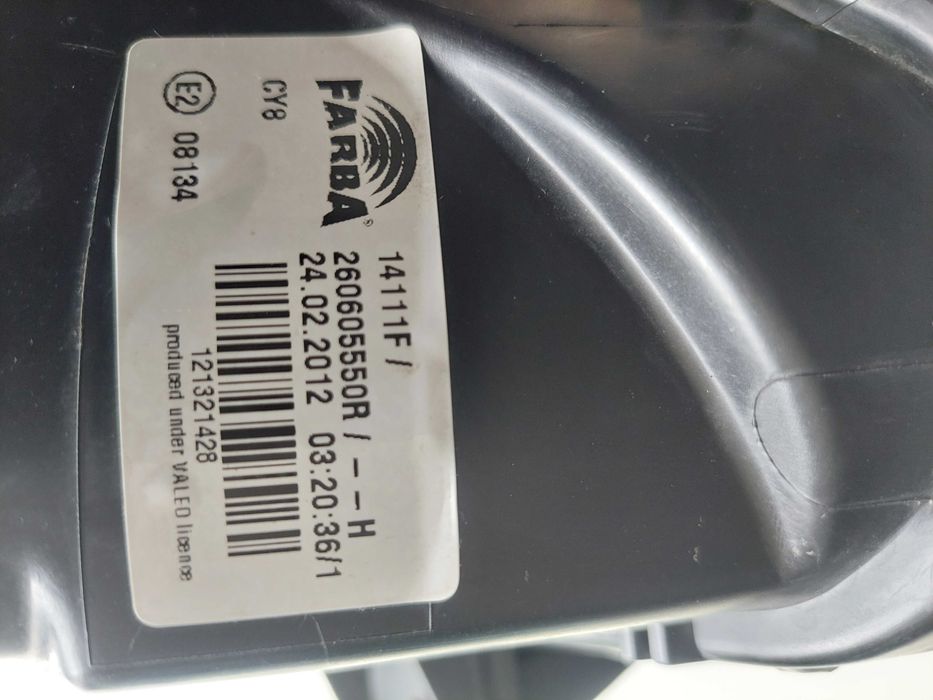 farol esq Renault clio 3