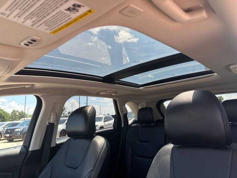 2019 Ford Edge Titanium