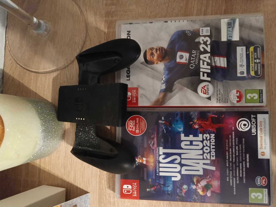 Nintendo Switch V2 32GB + gry