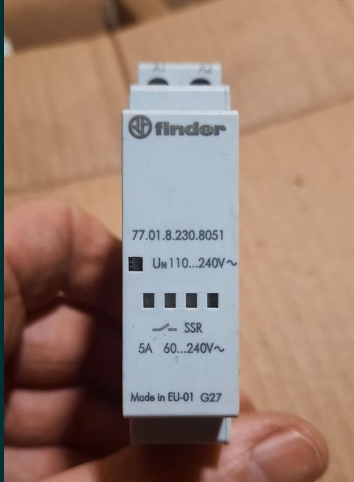 реле Finder  77.01.8.230.8051