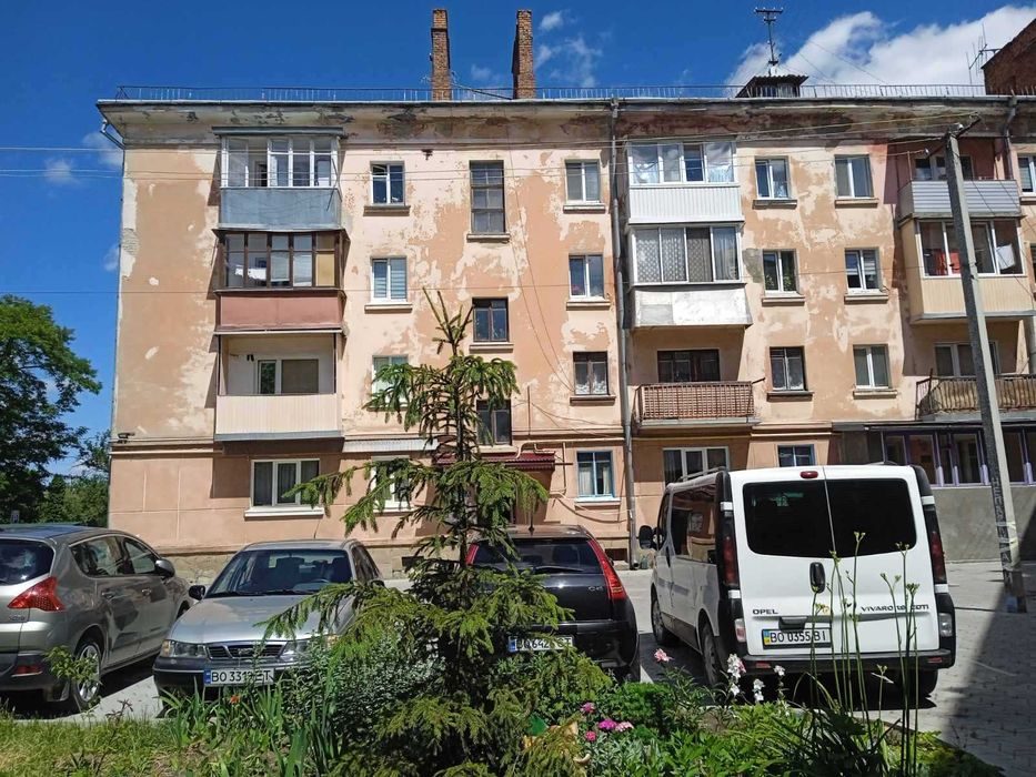 Продаж двокімнатної квартири поблизу Центру