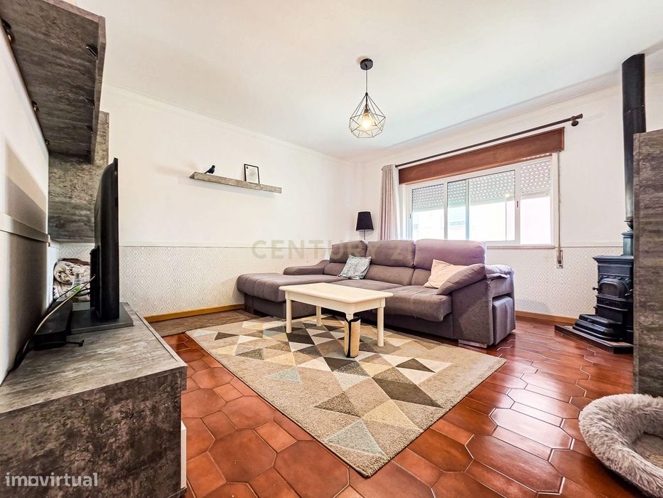 Apartamento T2 em Setúbal com Vista e Localização Central