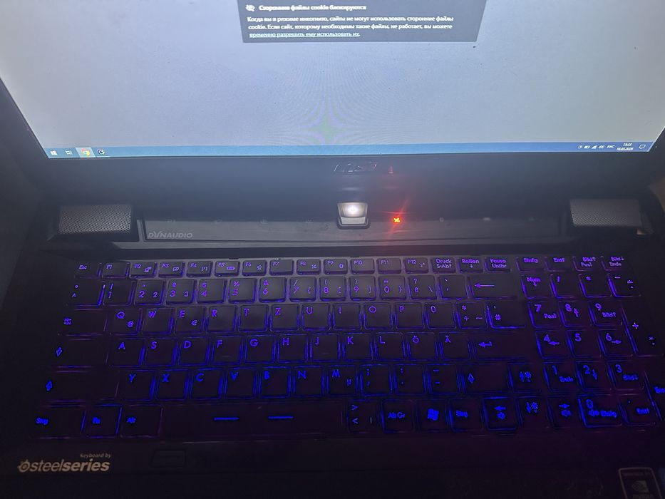 Ігровий ноутбук MSI gt70 з підсвіткою клавіатури RGB