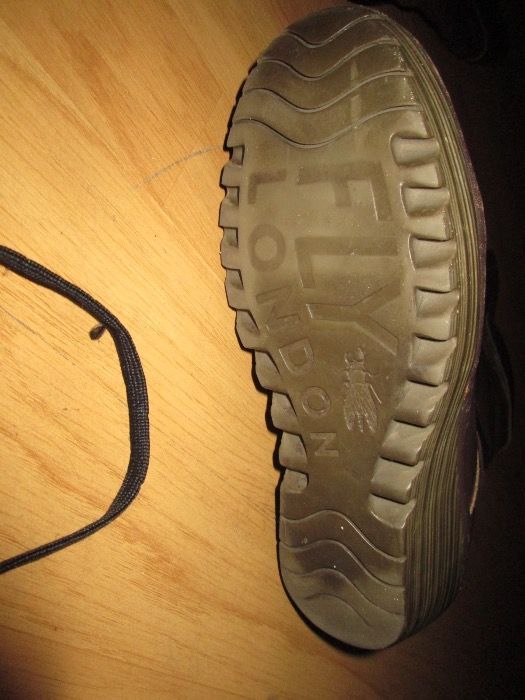 FLY LONDON - Botas de cano alto em pele