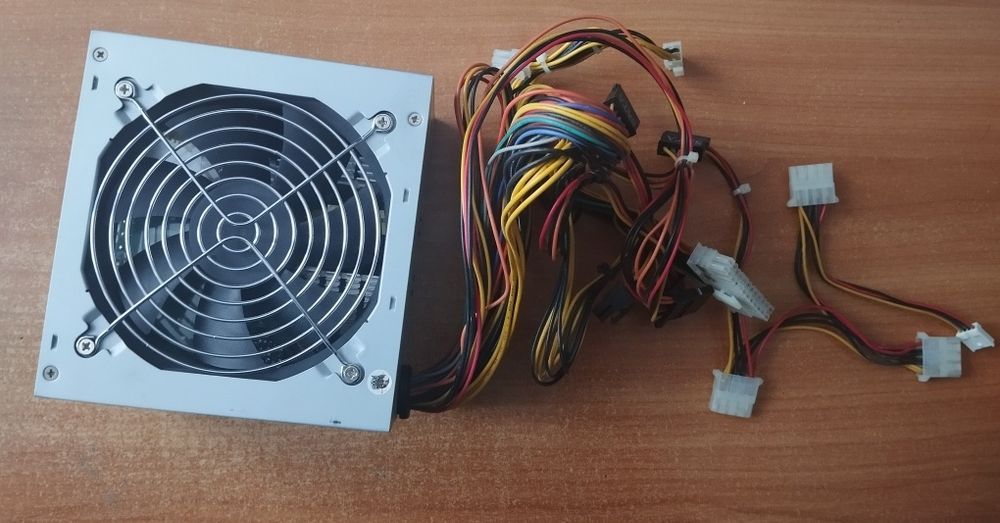 Блок живлення Cooler Master  500W