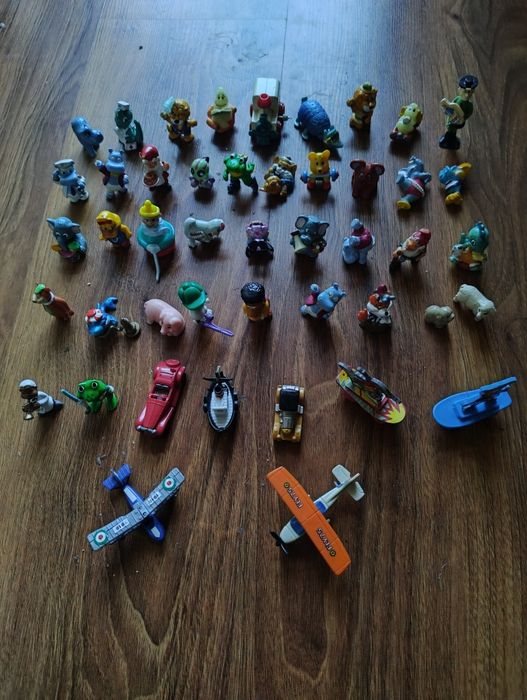 Samochody, resoraki, figurki