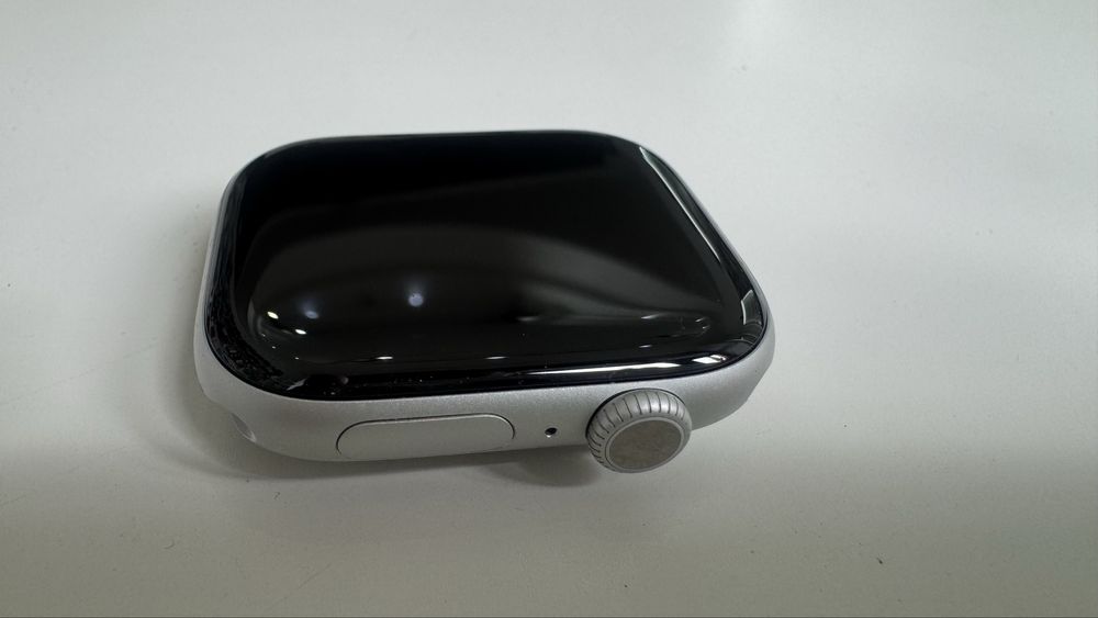 Apple Watch 11 46mm Silver Cellular LTE Demo icloud lock A3337 на Запчастини